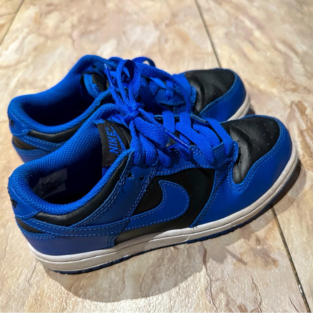 Nike Dunk Low Retro - Hyper Cobalt (GS size 1Y)
